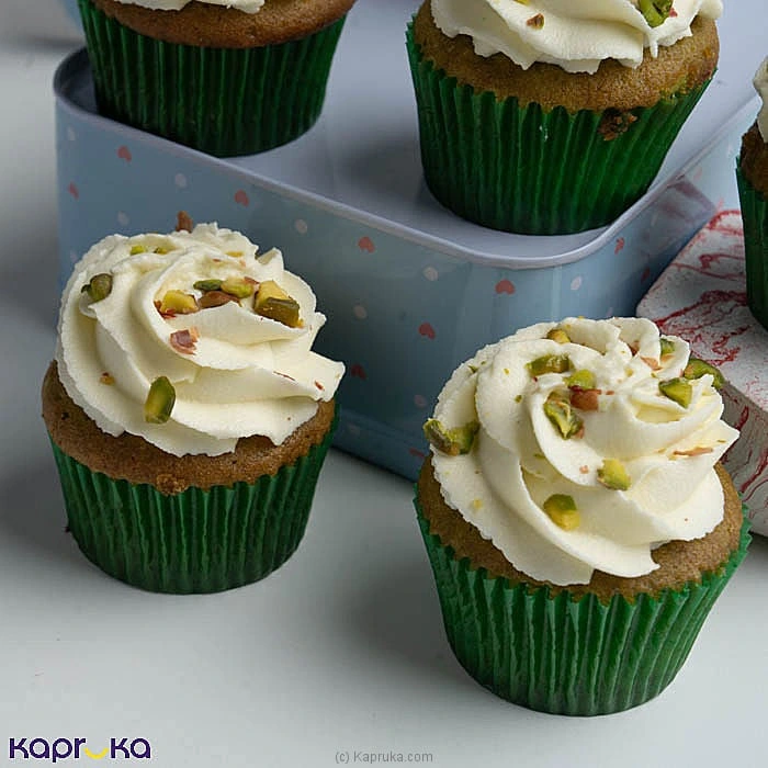 Cakes cake00ka002110 in Sri Lanka