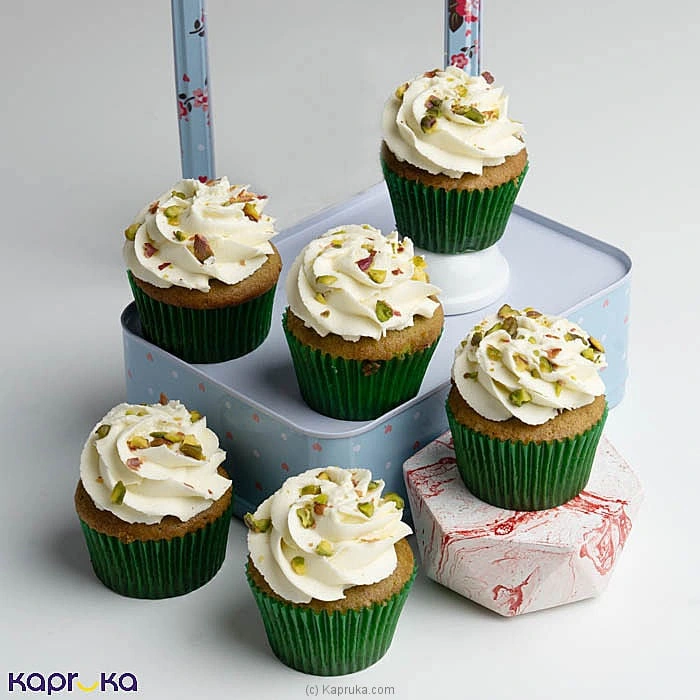 Cakes cake00ka002110 in Sri Lanka