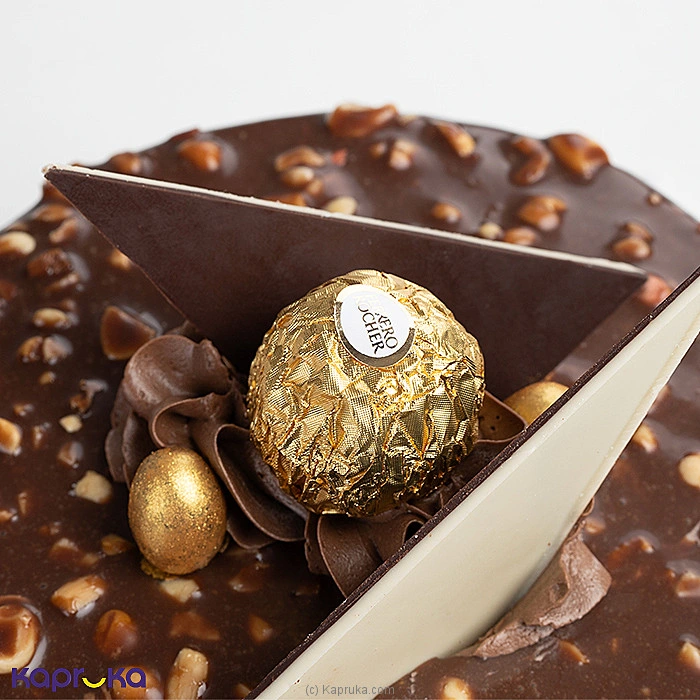 Crunchy Nut Glazed Cake