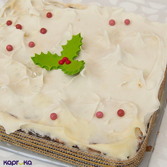 Cinnamon Grand Christmas Cake Square 500g