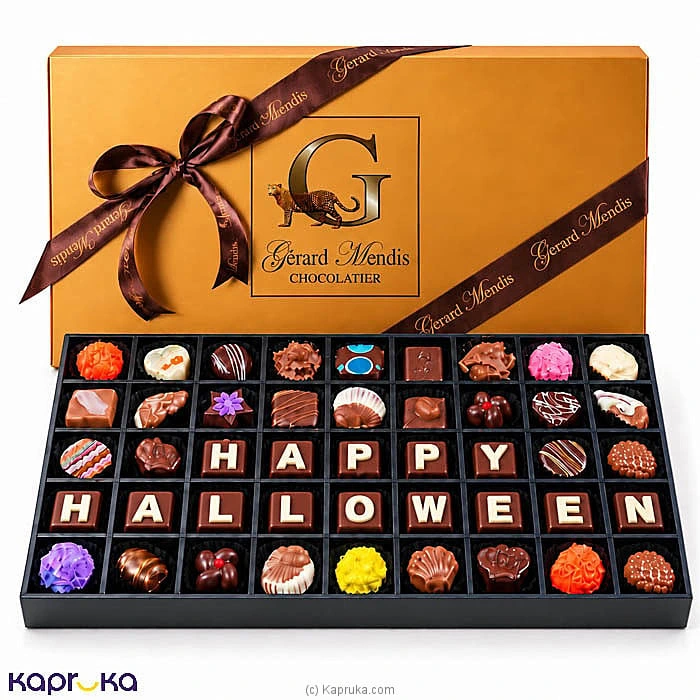 HAPPY HALLOWEEN 45 PIECE CLASSIC WOODEN CHOCOLATE BOX