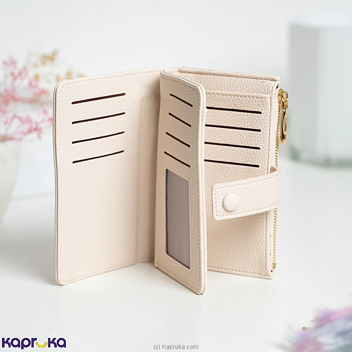 Fashion fashion0010640 in Sri Lanka