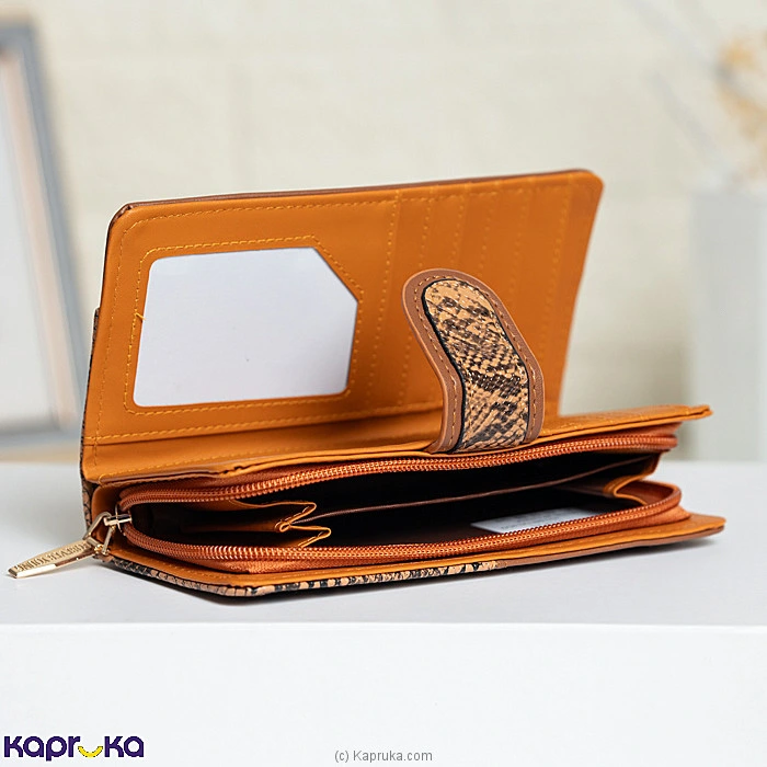 Fashion fashion0010651 in Sri Lanka