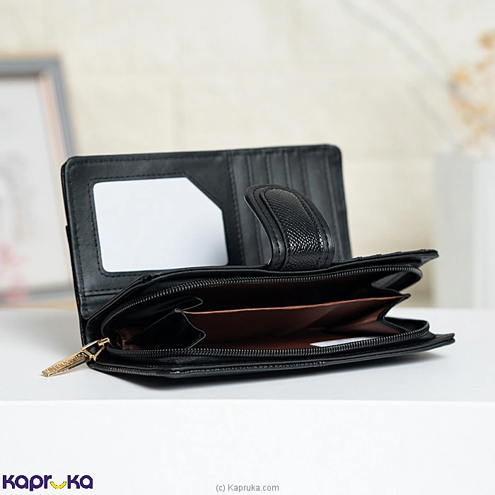 Fashion fashion0010654 in Sri Lanka