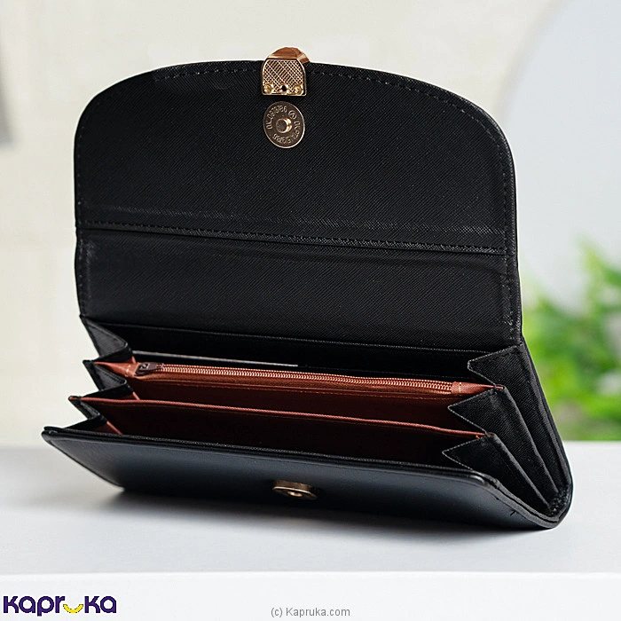 Fashion fashion0010697 in Sri Lanka