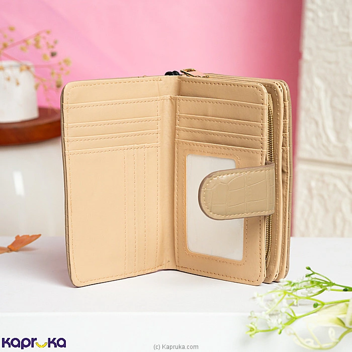 Fashion fashion0010708 in Sri Lanka