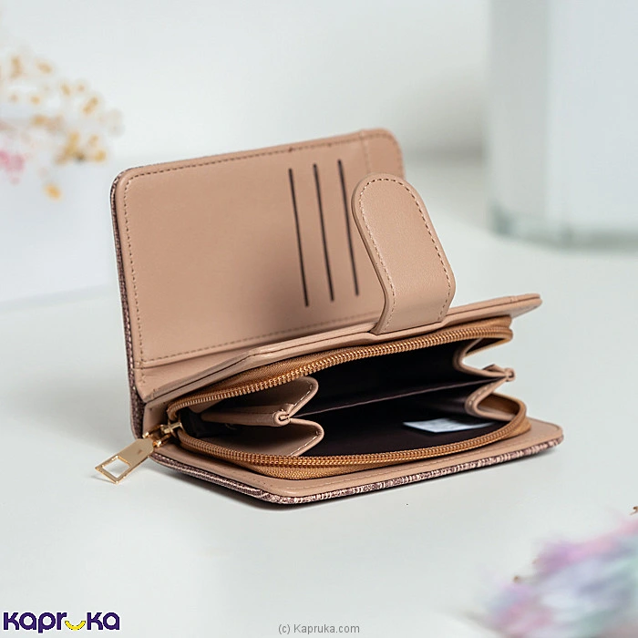 Fashion fashion0010712 in Sri Lanka