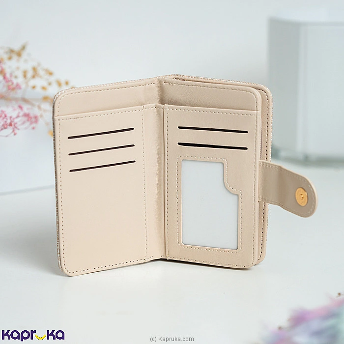 Fashion fashion0010714 in Sri Lanka