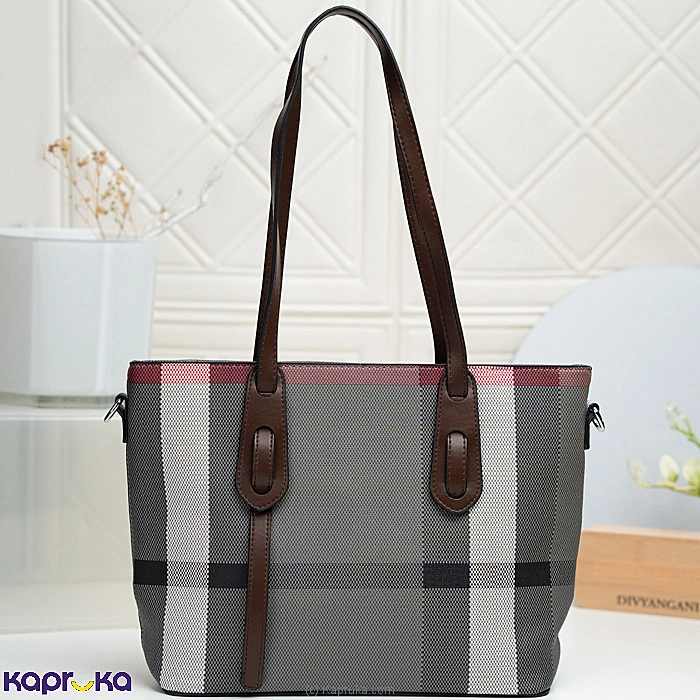 Fashion fashion0010715 in Sri Lanka