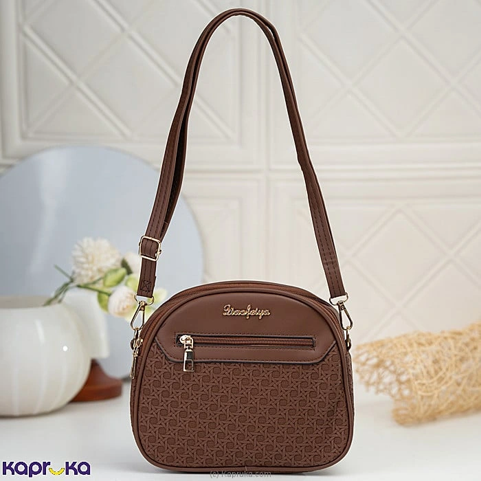 Fashion fashion0010720 in Sri Lanka