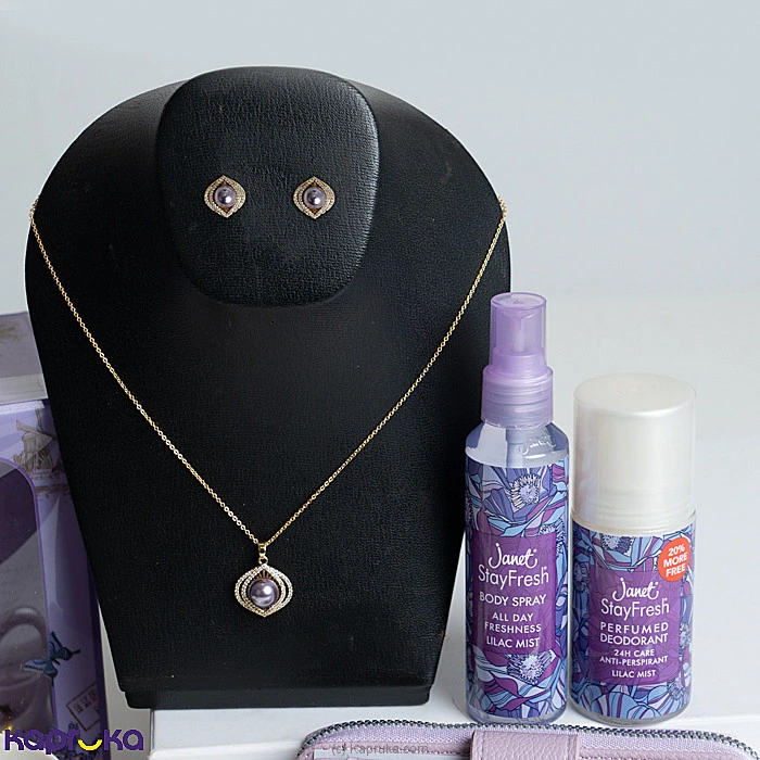 Fashion fashion0010757 in Sri Lanka