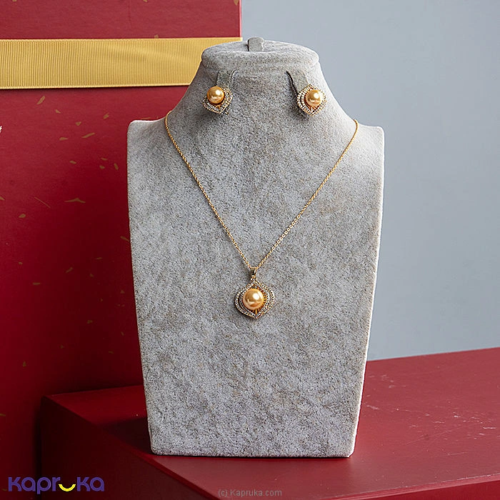 Fashion fashion0010776 in Sri Lanka