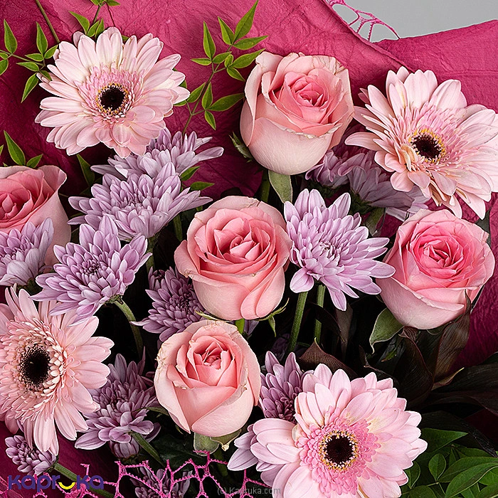 Petalune 5 Pink Roses Purple Chrysanthemum Bouquet