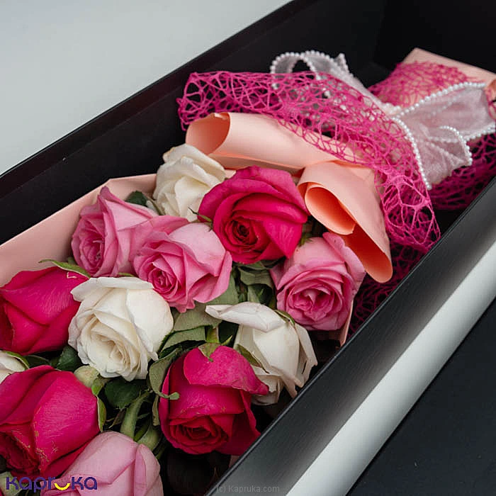 Rose Charm 15 Mixed Roses Flower Bouquet With Black Gift Box