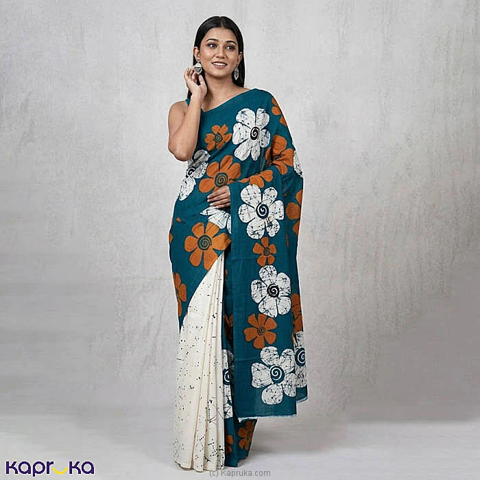 White Petals Jesmine Batik Saree