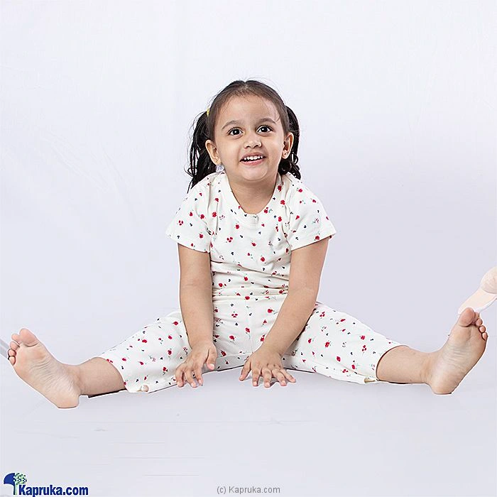 Clothing clothing04088 in Sri Lanka