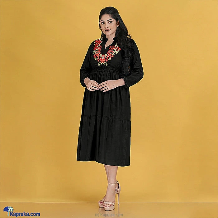 Black Slab Linen Flower Necklace Embroidery Dress