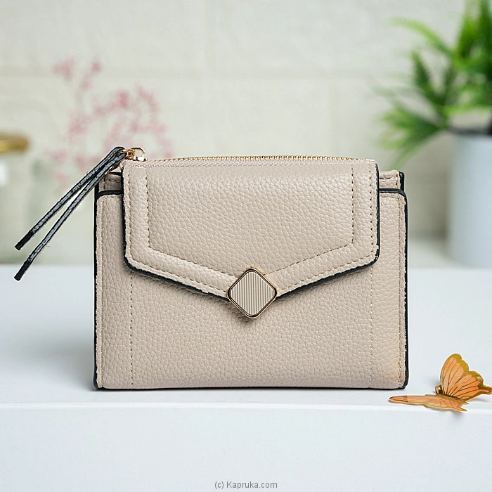 Fashion fashion0010595 in Sri Lanka