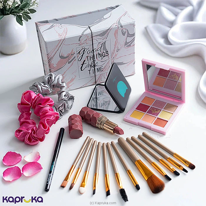 Cosmetics cosmetics001635 in Sri Lanka